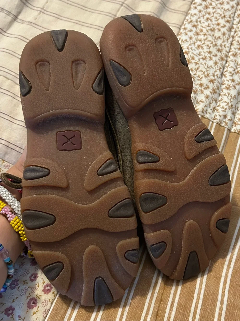 Kids twisted X brown moccasin size 1.5